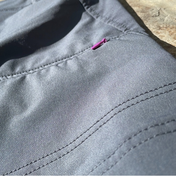 Title Nine Wish Skirt, LIKE NEW, Hiking, Golf, Size 4, Quick Dry, Stretch - Picture 12 of 14